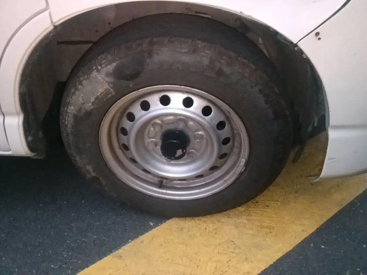 Jinbei Hiace King 2021 2.0L City Transport King Series Express Model Standard Top 6-Seater 1TZS — миниатюра 8