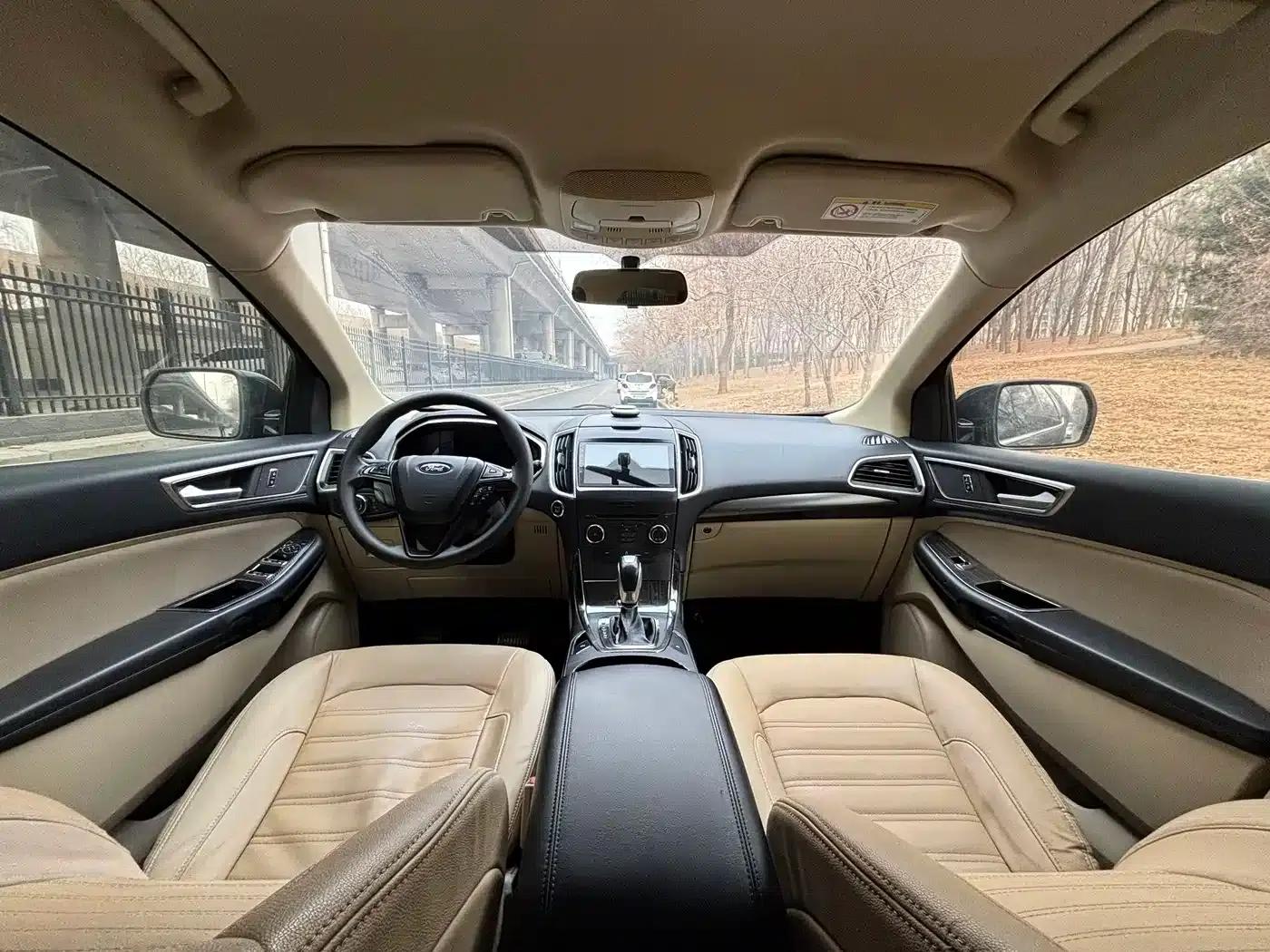 Edge 2015 2.0T GTDi 2WD Elite — миниатюра 8