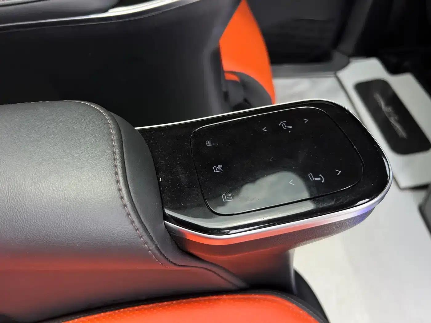 Trumpchi M8 2024 Master Series 400T Premium Edition — миниатюра 19