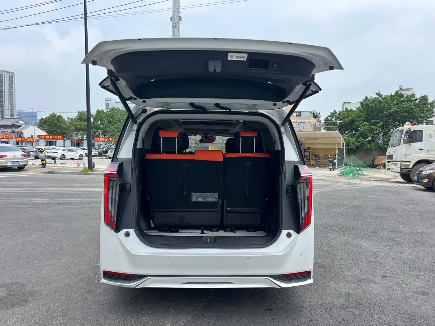 Trumpchi M8 2024 Master Series 400T Premium Edition — миниатюра 24