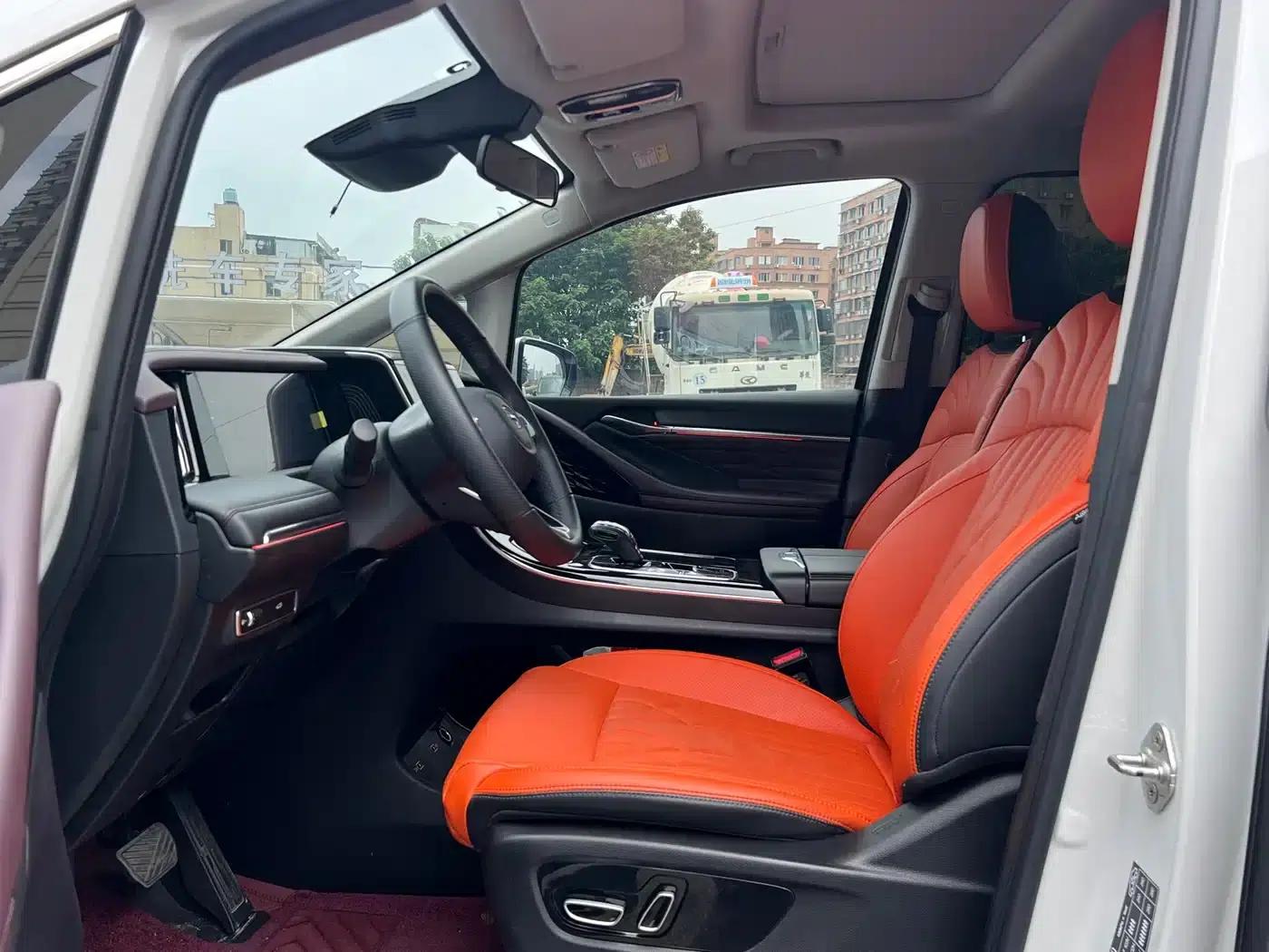 Trumpchi M8 2024 Master Series 400T Premium Edition — миниатюра 9