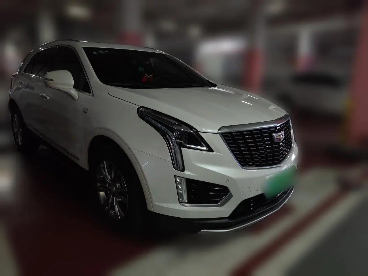 Cadillac XT5 2022 2.0T Two-Wheel Drive Luxury Version — миниатюра 3
