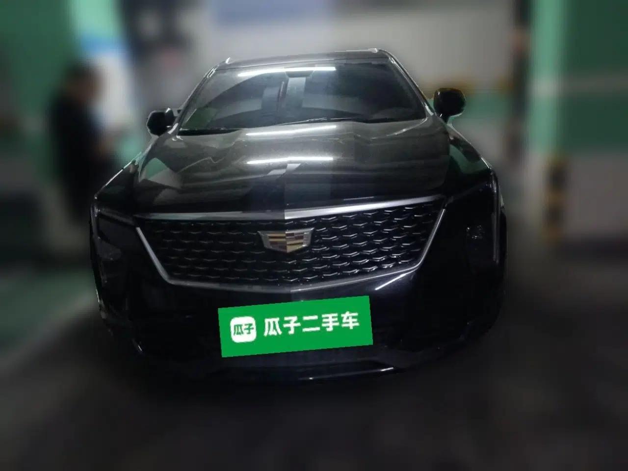 Cadillac XT4 2024 28T Two-Wheel-Drive Luxury Version — миниатюра 2