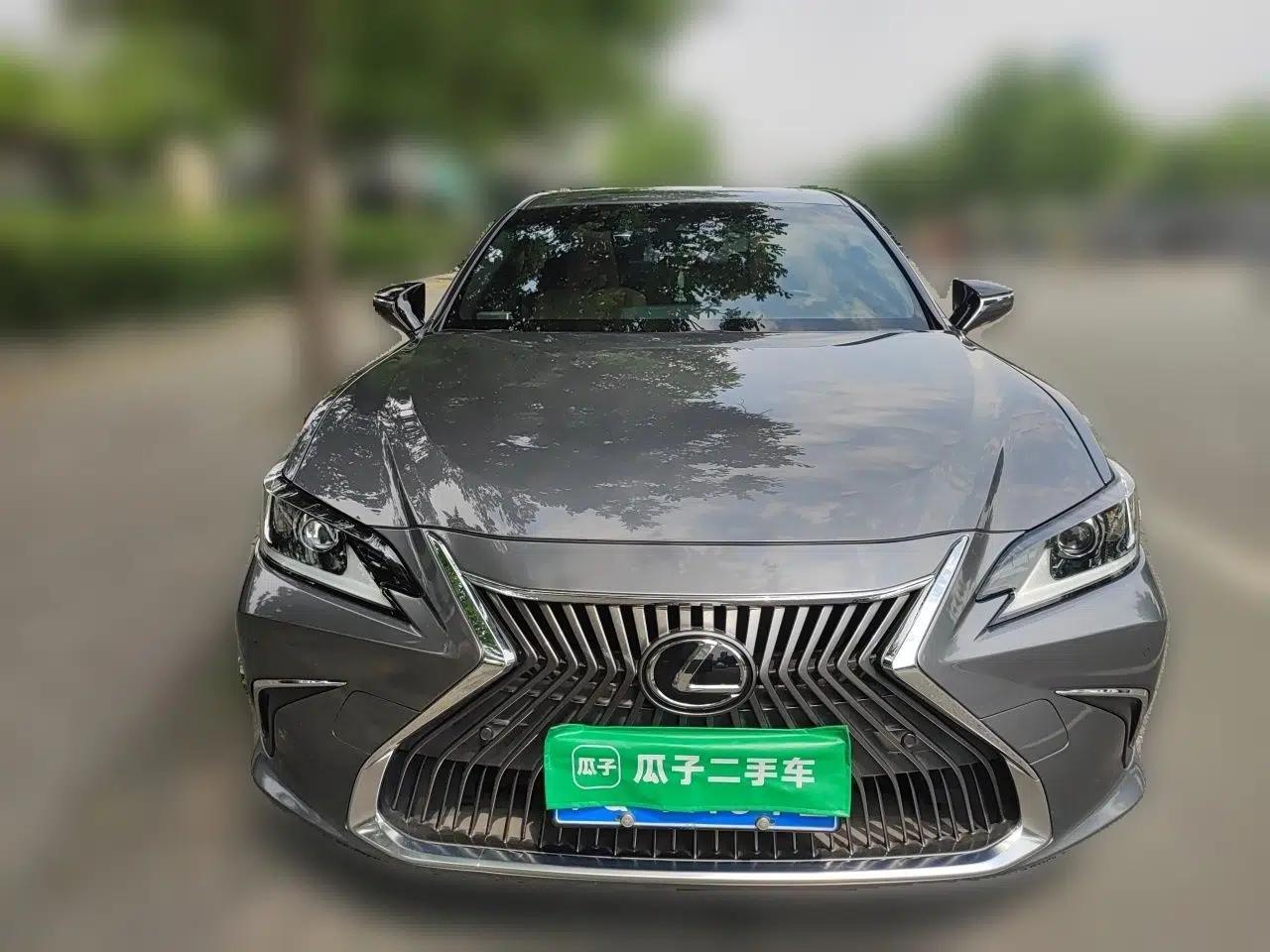Lexus ES 2020 200 Excellence Edition — миниатюра 2
