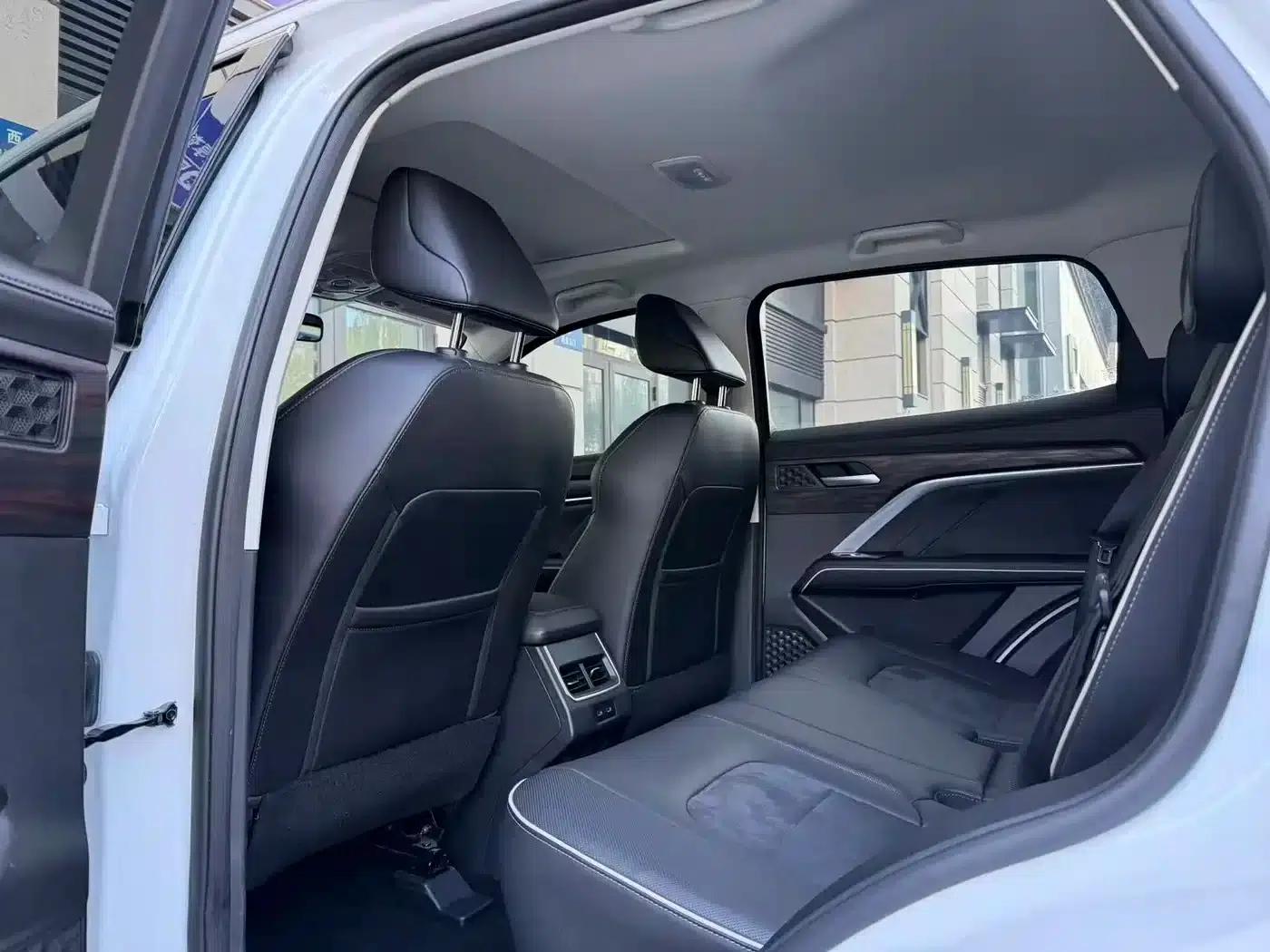 Haval H6 2023 National Trend Edition 1.5T Automatic Urban Edition — миниатюра 5