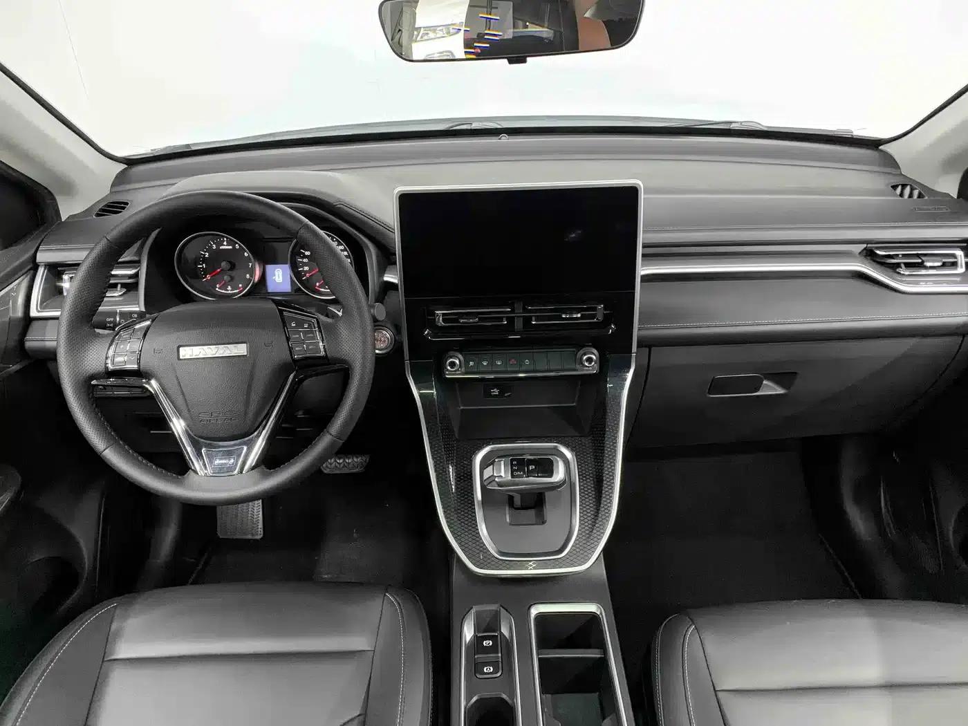Haval M6 2023 PLUS 1.5T DCT Luxury Intelligent Connectivity Edition — миниатюра 7