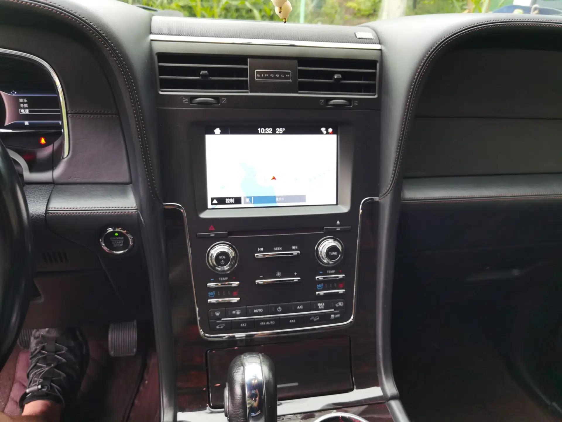 Lincoln Navigator 2016 3.5T AWD — миниатюра 13