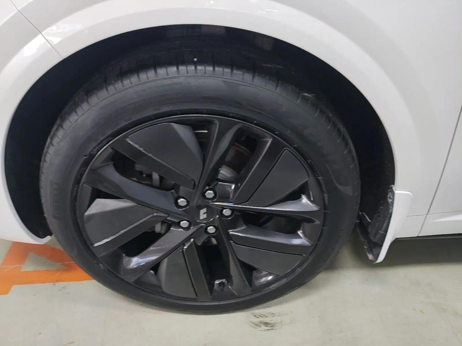 Li Auto L6 2024 Pro Model — миниатюра 10
