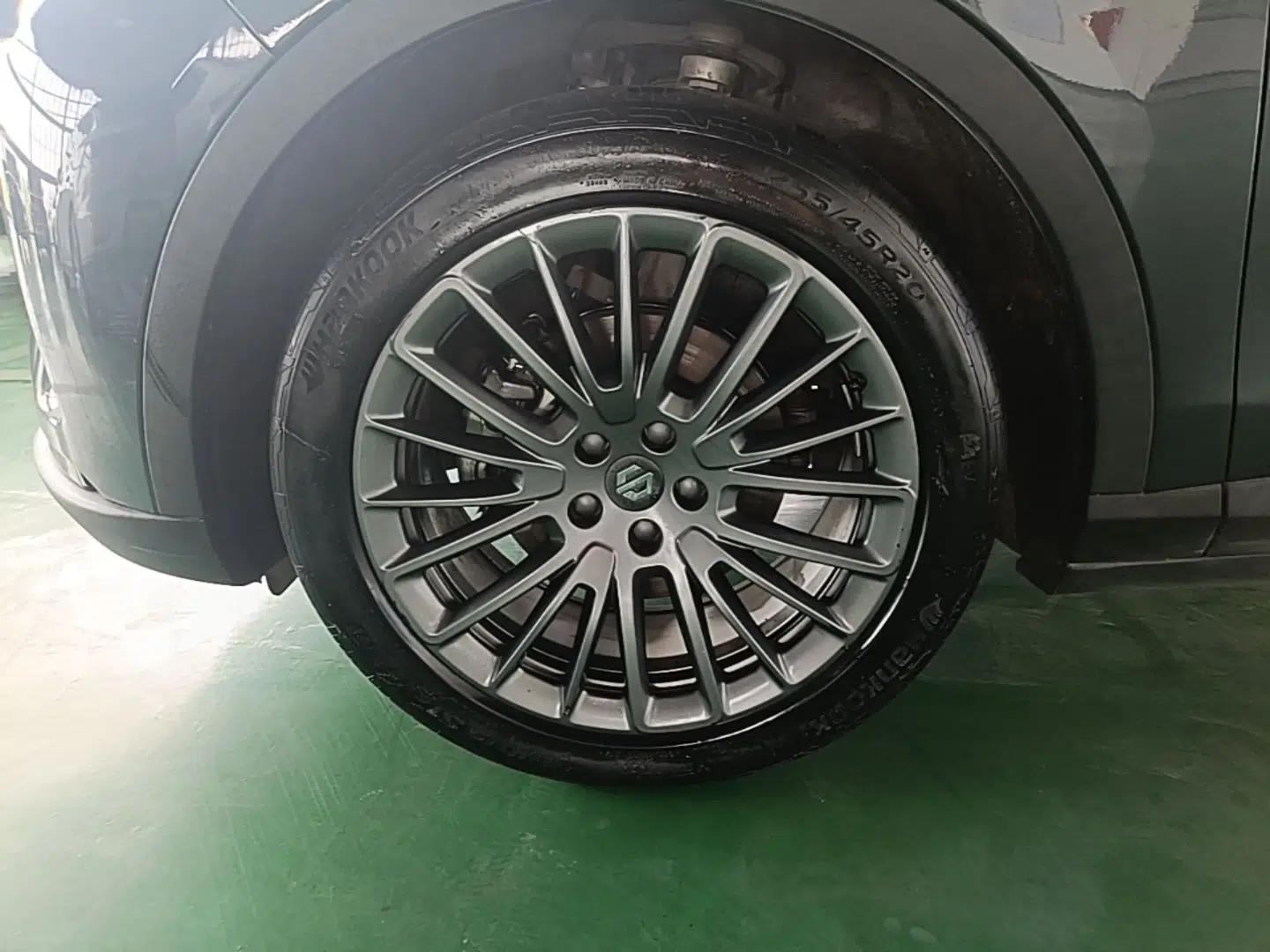 Leapmotor C11 2023 Range-Extended 180 Comfort Edition — миниатюра 10