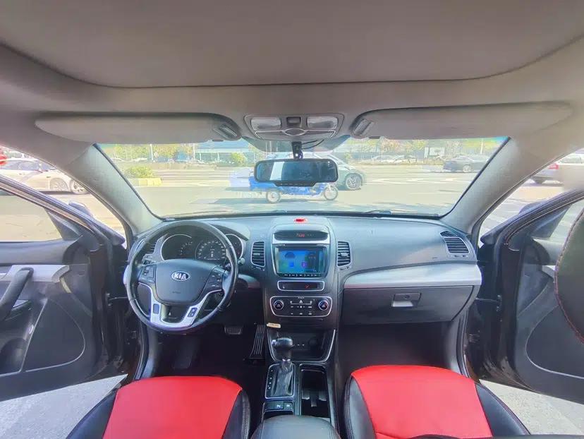 Kia Sorento 2013 2.4L 7-Seater Gasoline Comfort Version China IV Standard — миниатюра 22