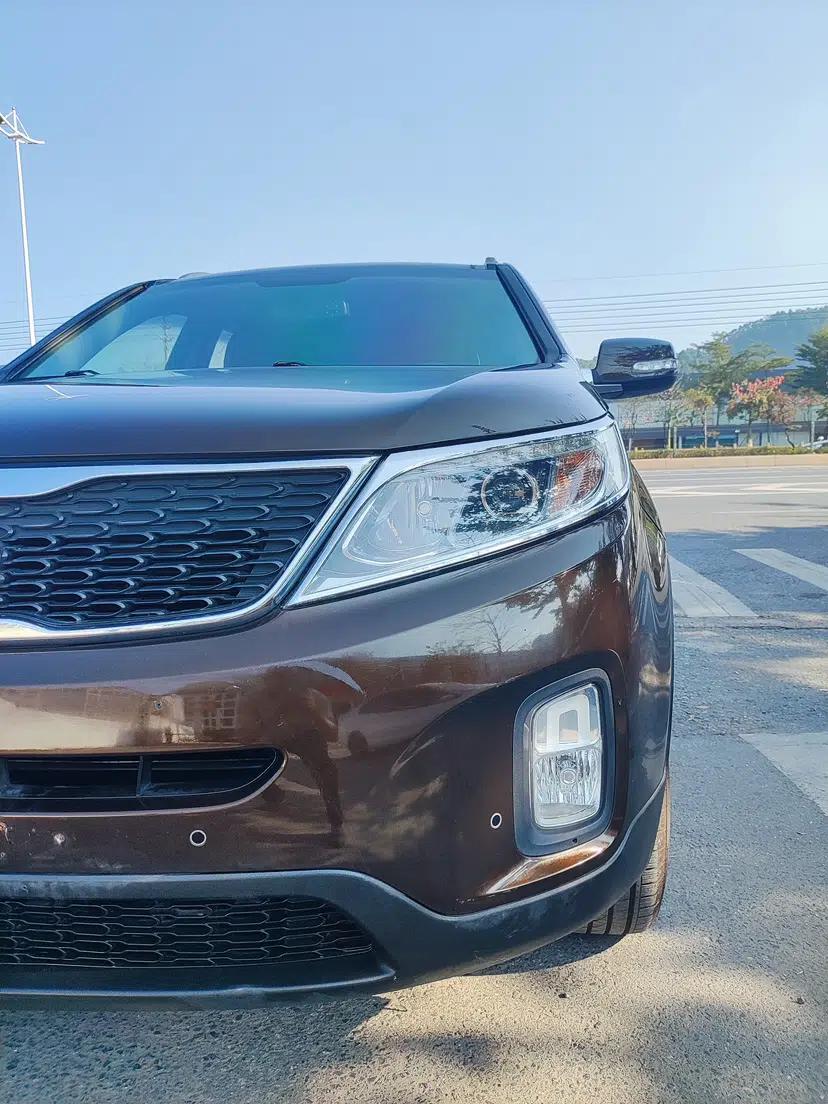 Kia Sorento 2013 2.4L 7-Seater Gasoline Comfort Version China IV Standard — миниатюра 10