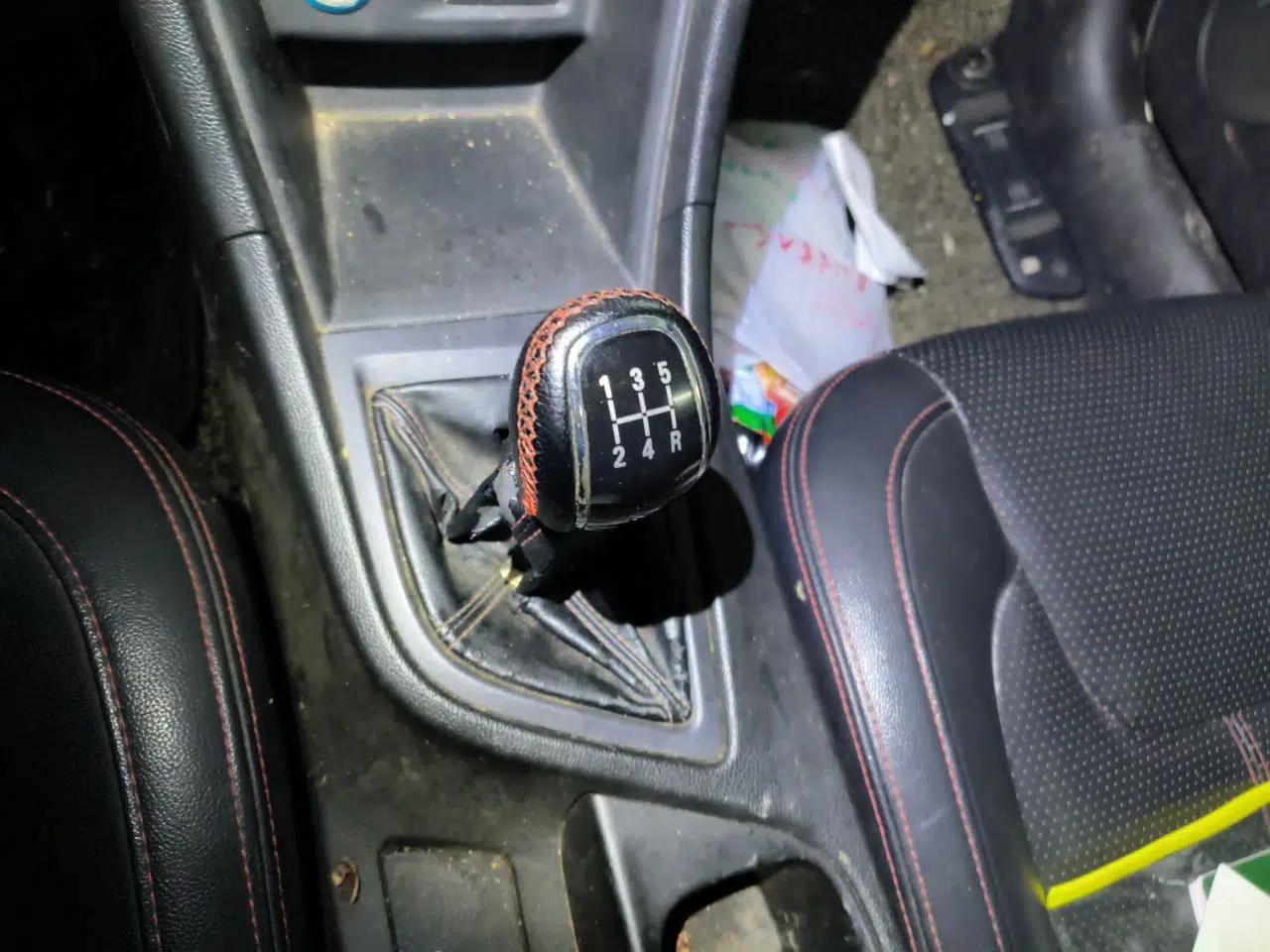 Chery Arrizo 5 2016 1.5L Manual Lingchao Edition — миниатюра 14