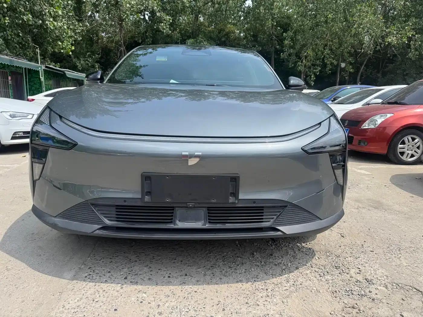 2024 Geely X7 Standard Edition — миниатюра 1