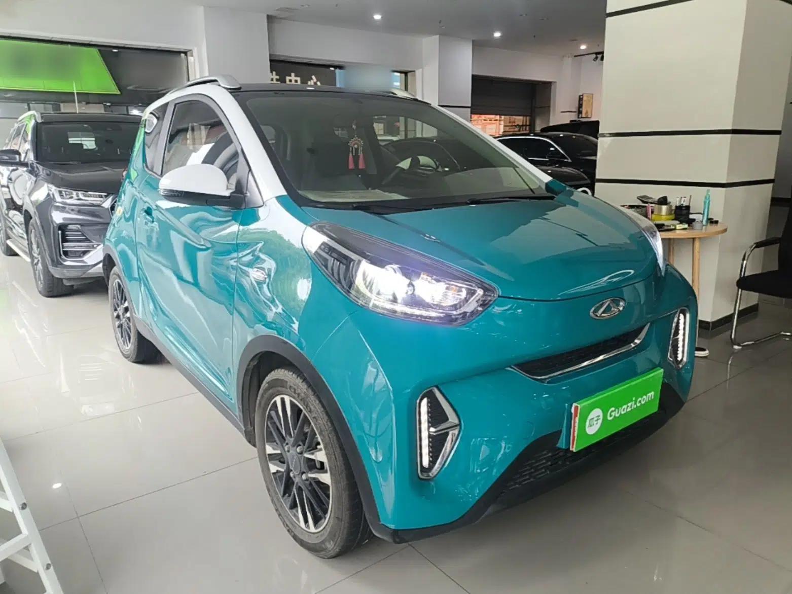Chery QQ Little Ant 2022 Revised Version Sweet Pink Edition Half-Sugar Version Lithium Iron Phosphate 30.7 kWh 30 kW 301 km — миниатюра 3
