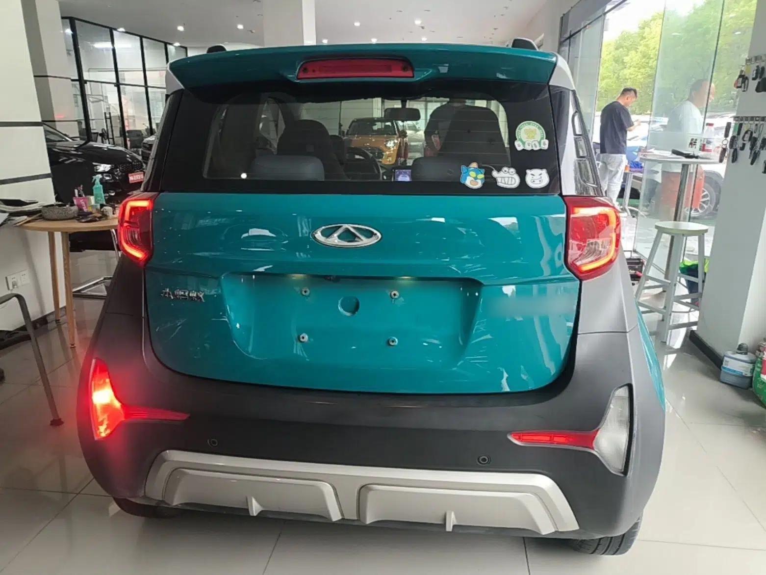 Chery QQ Little Ant 2022 Revised Version Sweet Pink Edition Half-Sugar Version Lithium Iron Phosphate 30.7 kWh 30 kW 301 km — миниатюра 5