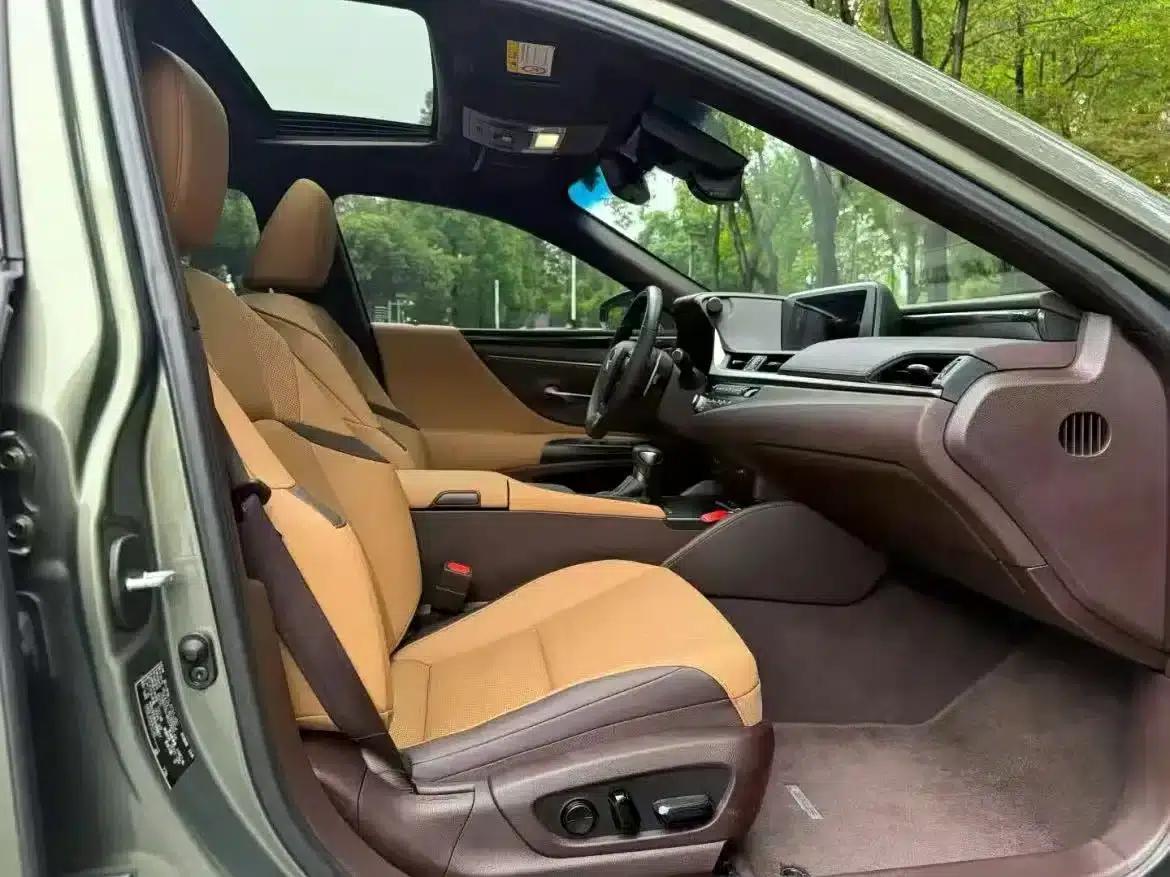 Lexus ES 2020 200 Excellence Edition — миниатюра 7