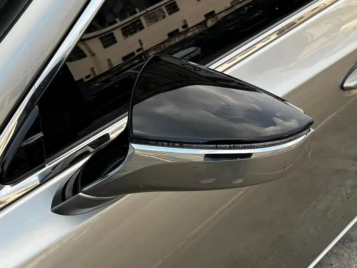 Lexus ES 2022 300h Premium Edition — миниатюра 11