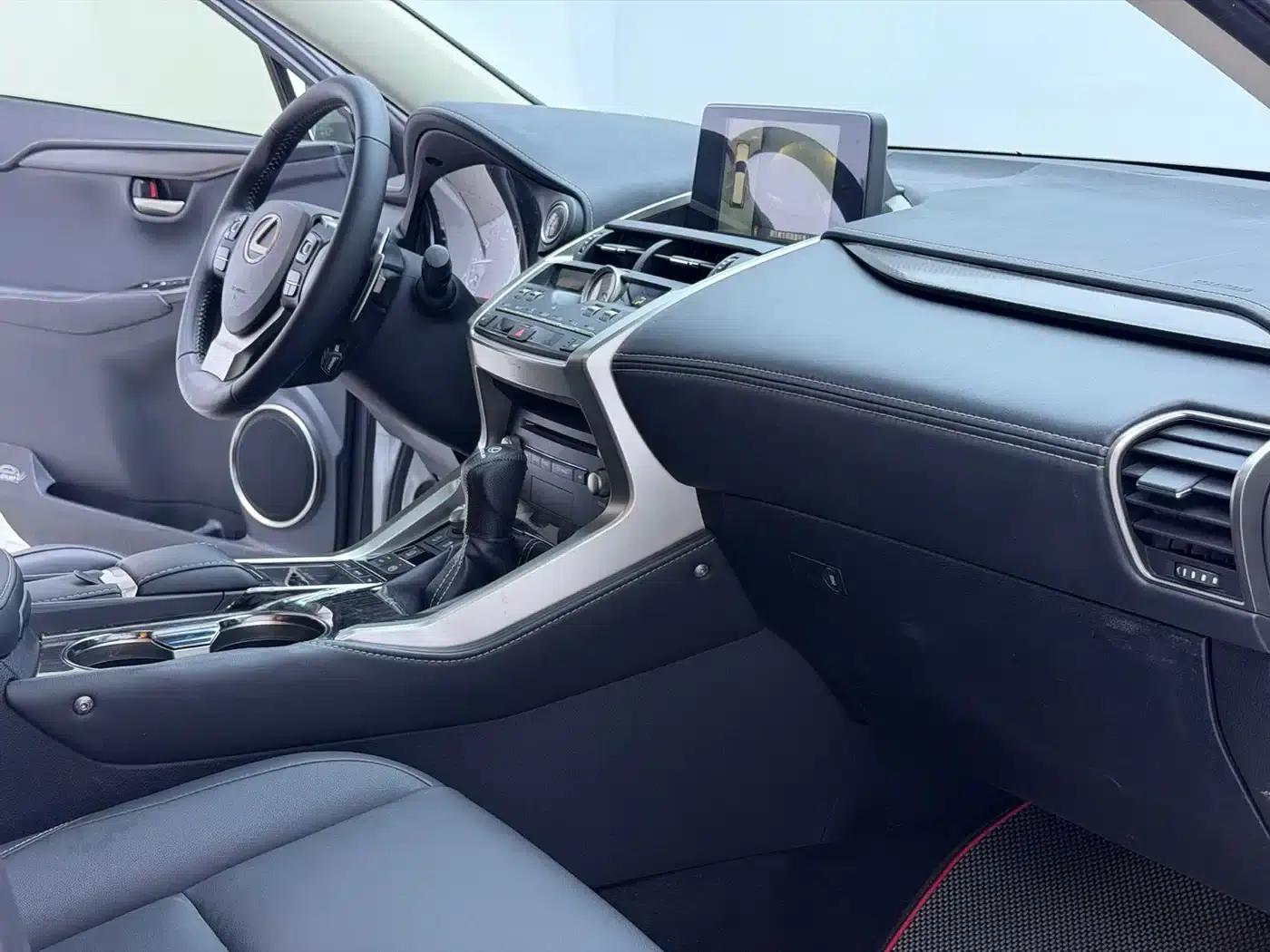 Lexus NX 2018 200 AWD Sport Edition (China V Emission Standard) — миниатюра 16