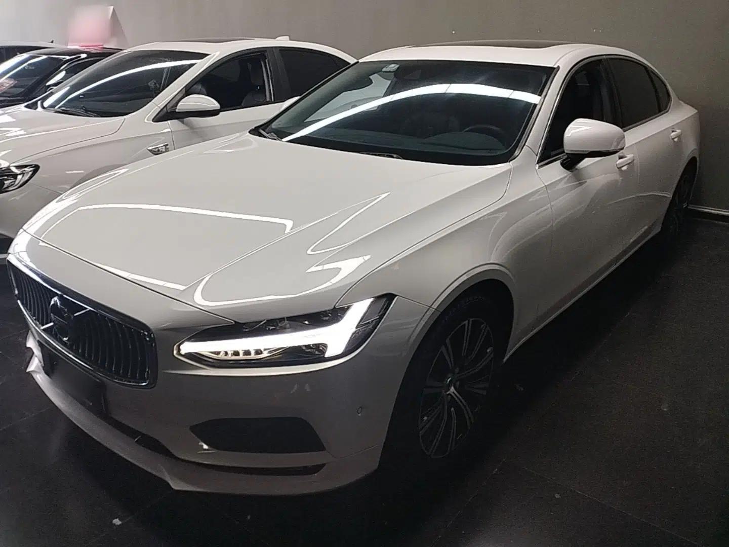 Volvo S90 2018 T4 Zhiyuan Edition — миниатюра 1