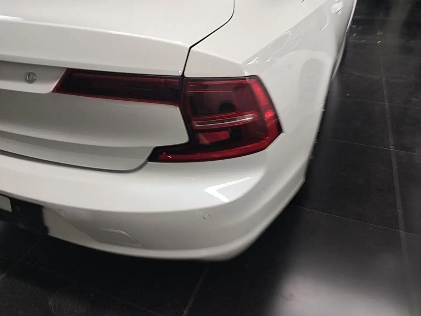 Volvo S90 2018 T4 Zhiyuan Edition — миниатюра 14