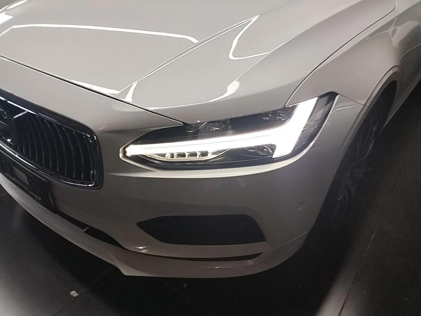 Volvo S90 2018 T4 Zhiyuan Edition — миниатюра 8