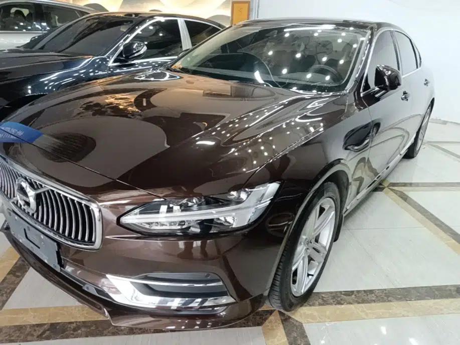 Volvo S90 2019 T5 Zhiyi Edition — миниатюра 1