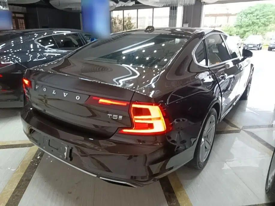 Volvo S90 2019 T5 Zhiyi Edition — миниатюра 6