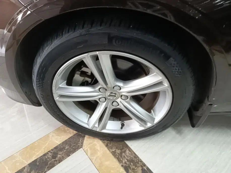 Volvo S90 2019 T5 Zhiyi Edition — миниатюра 10