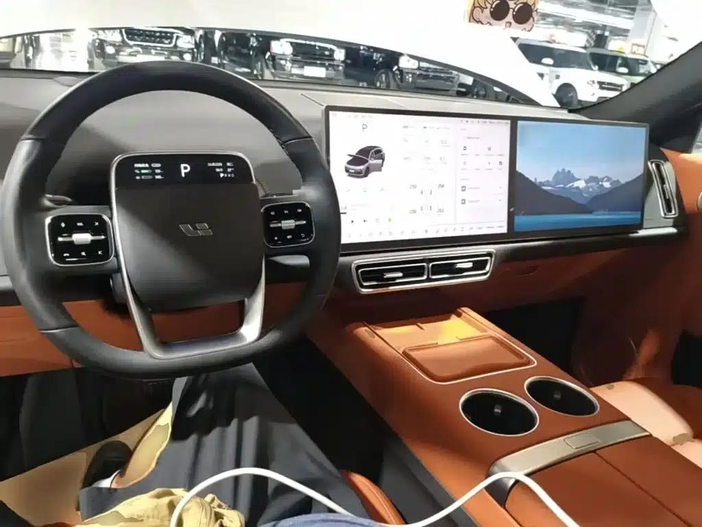 Li Auto L7 2023 Pro — миниатюра 10