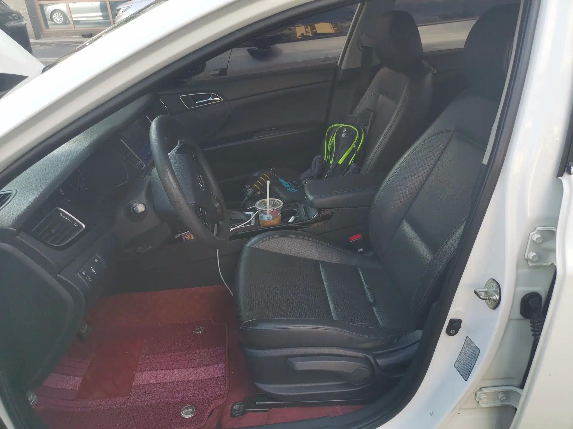 Hyundai Mistra 2014 1.8L Automatic Smart GLS — миниатюра 15