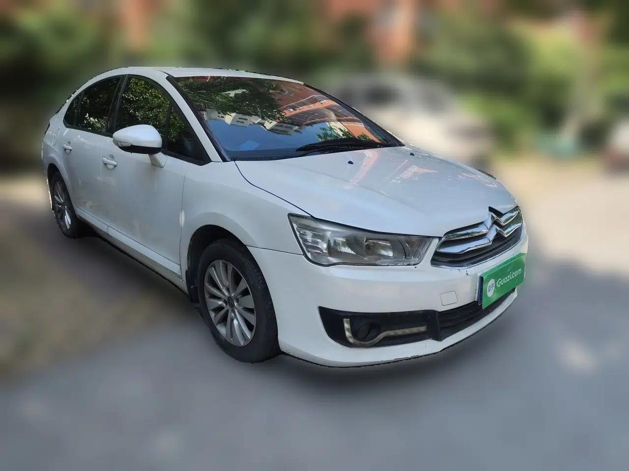 Citroen C-Quatre 2013 1.6L Manual Prestige CNG Model — миниатюра 3
