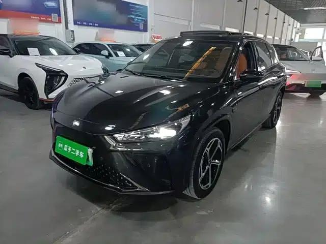 Nezha L 2024 Range Extender 310 Flash Charge Red Edition