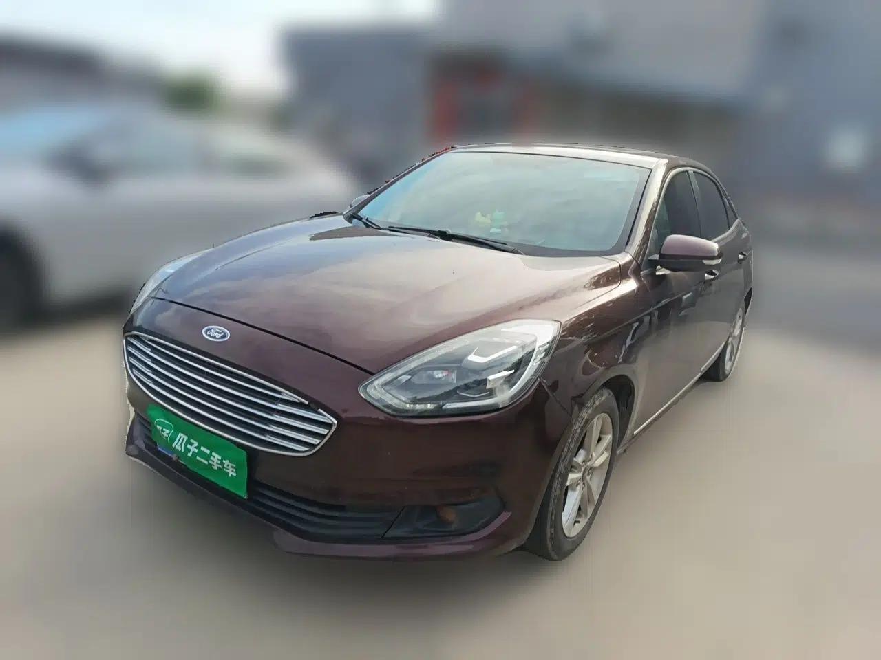 Ford Escort 2019 Revised Version 1.5L Automatic Enjoyment Type China VI Standard — миниатюра 1