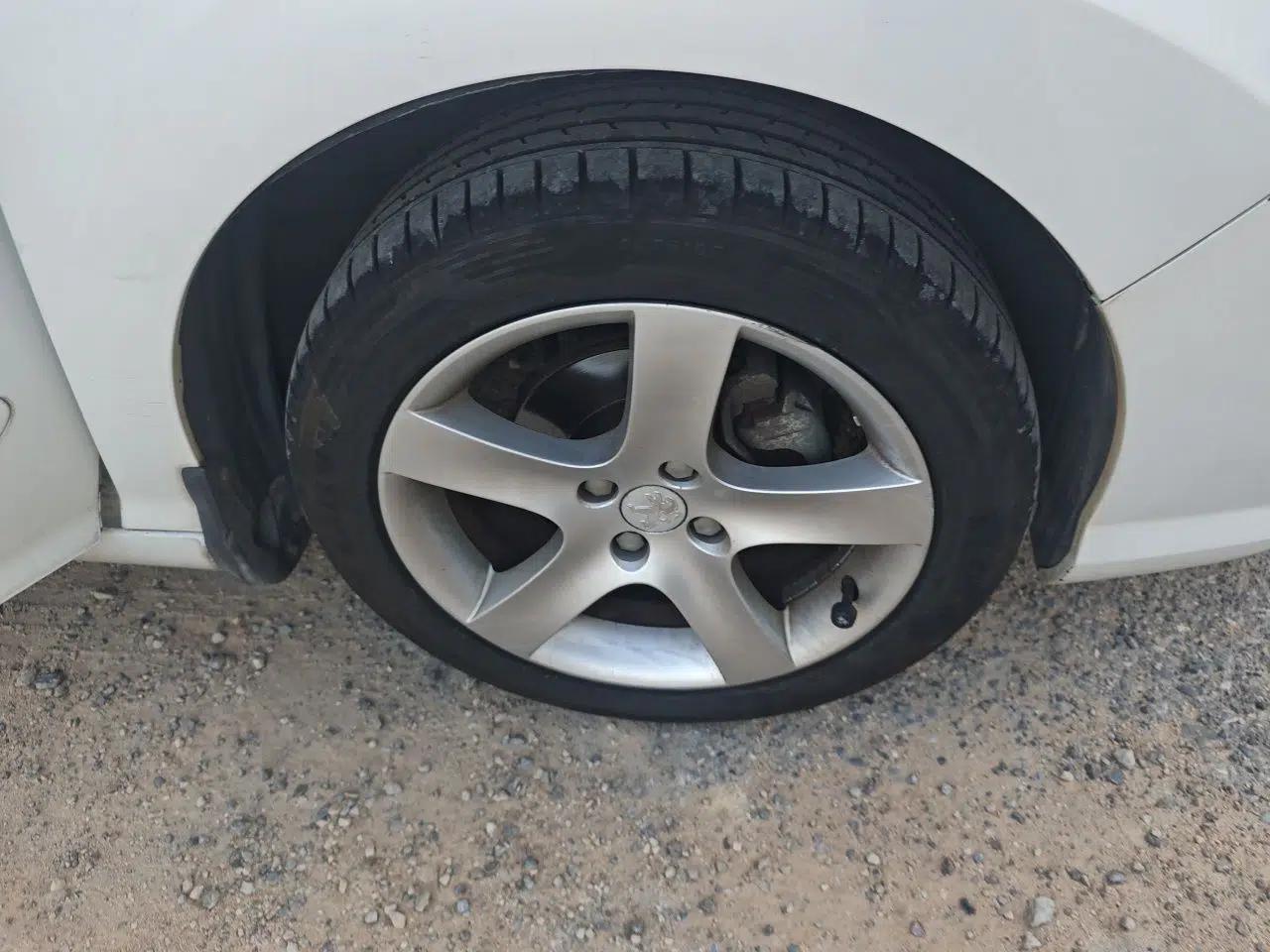 Peugeot 408 2013 2.0L Automatic Comfort Edition — миниатюра 8