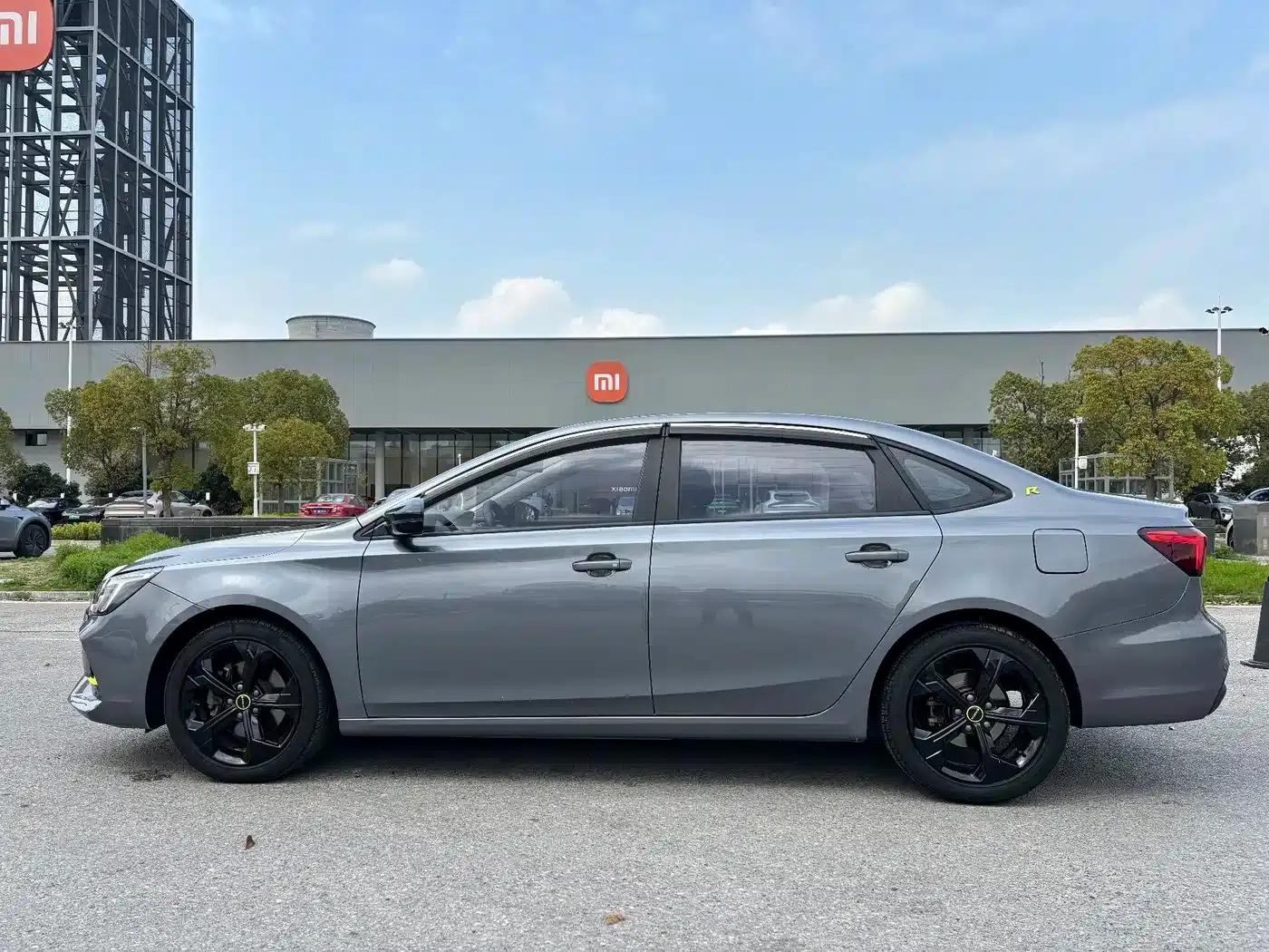 Roewe i6 MAX 2020 300TGI Automatic Cool and Intelligent Driving Edition — миниатюра 8
