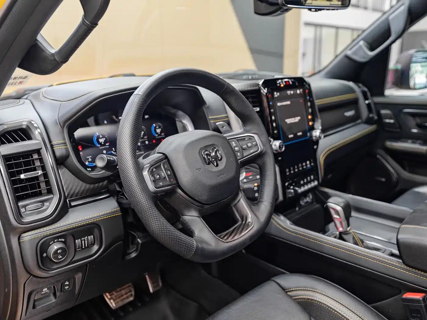 RAM Trucks Tyrannosaurus Rex 2023 6.2T TRX US Spec — миниатюра 6