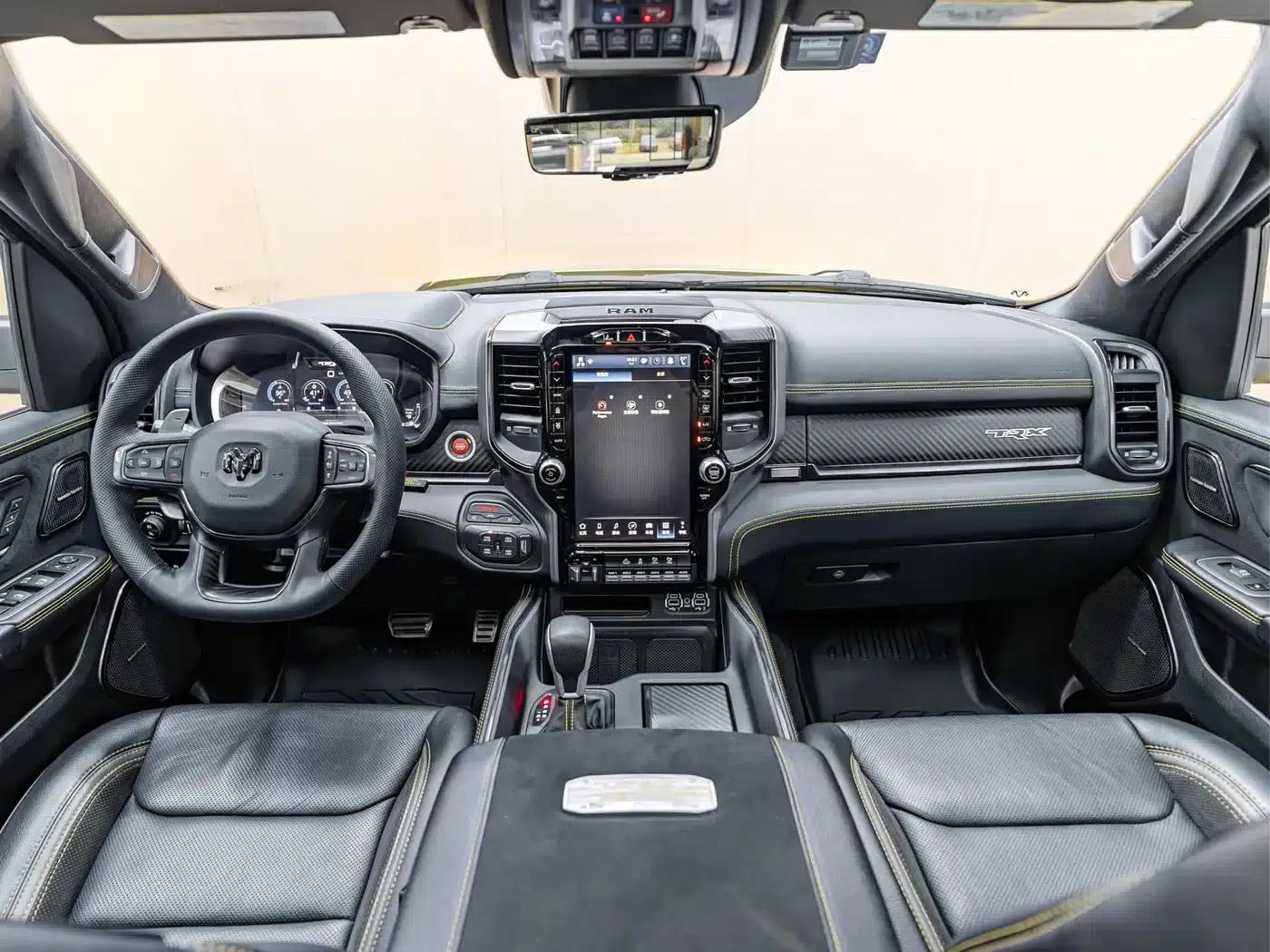 RAM Trucks Tyrannosaurus Rex 2023 6.2T TRX US Spec — миниатюра 10