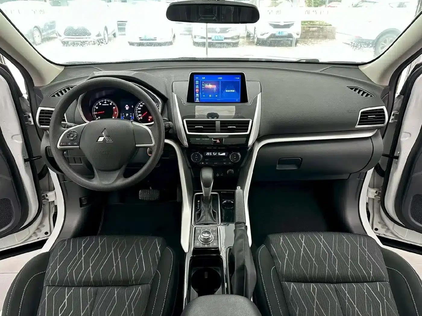 Eclipse Cross 2019 1.5T CVT 2WD Fearless Edition (China VI Emission Standard) — миниатюра 5