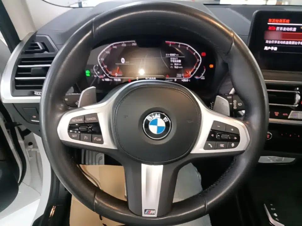 BMW X3 2022 Facelift xDrive30i Luxury Edition M Night Edition Package — миниатюра 13