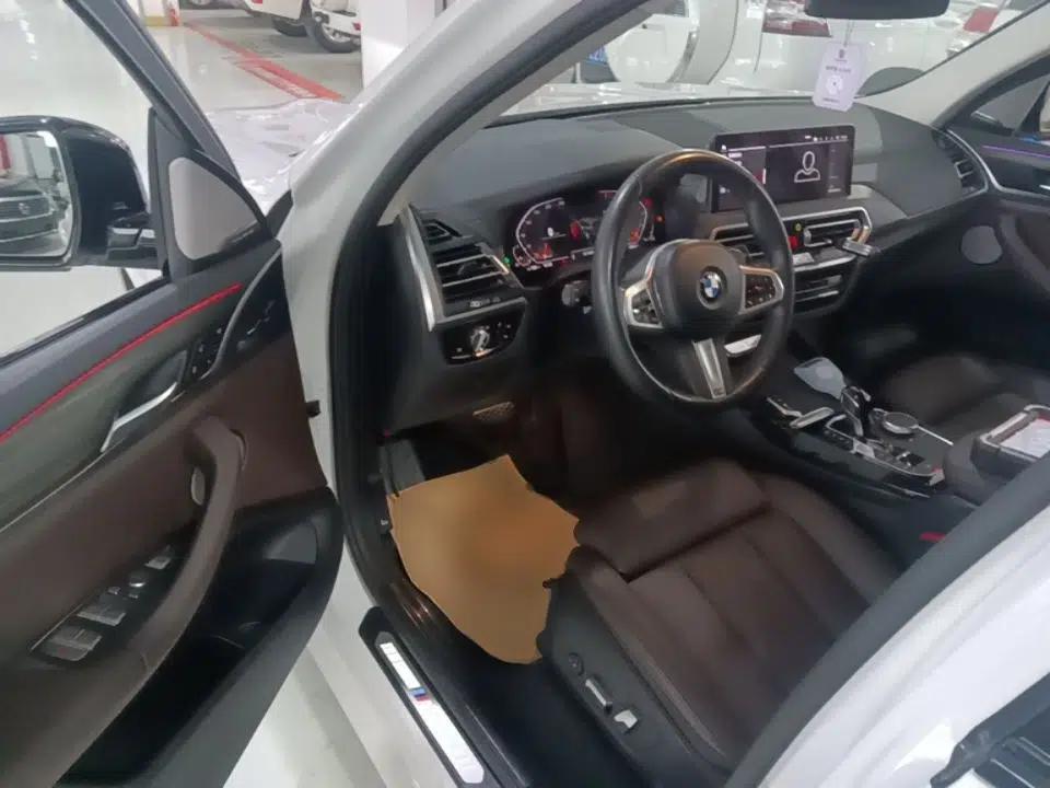 BMW X3 2022 Facelift xDrive30i Luxury Edition M Night Edition Package — миниатюра 18