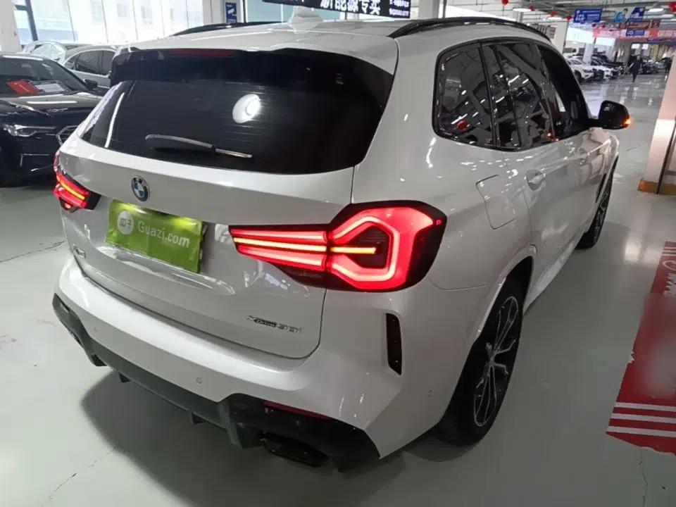 BMW X3 2022 Facelift xDrive30i Luxury Edition M Night Edition Package — миниатюра 6