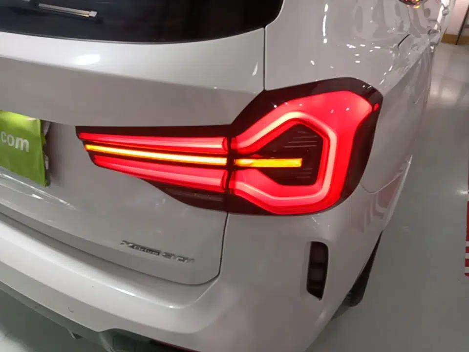 BMW X3 2022 Facelift xDrive30i Luxury Edition M Night Edition Package — миниатюра 9