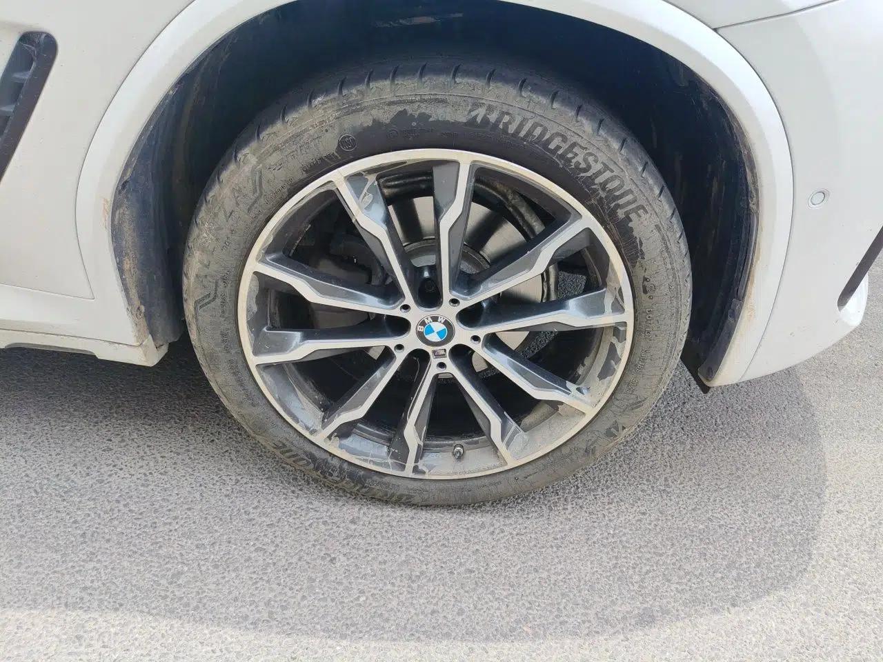 BMW X3 2023 xDrive30i Leading Model M Night Edition Package — миниатюра 8