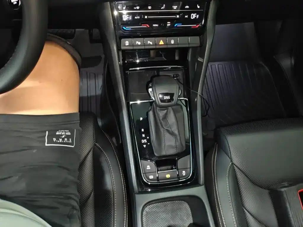 2022 Skoda Kodiaq TSI330 5-seater 2WD Luxury Edition — миниатюра 14