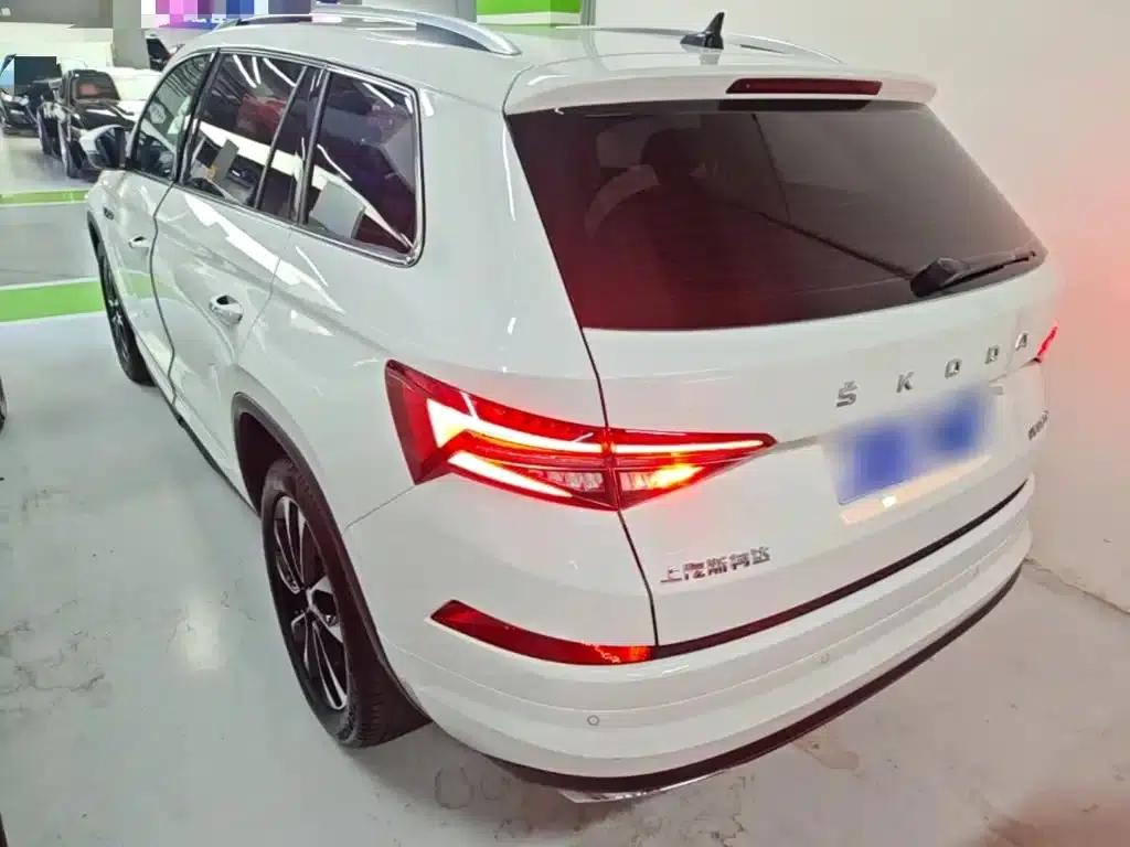 2022 Skoda Kodiaq TSI330 5-seater 2WD Luxury Edition — миниатюра 5