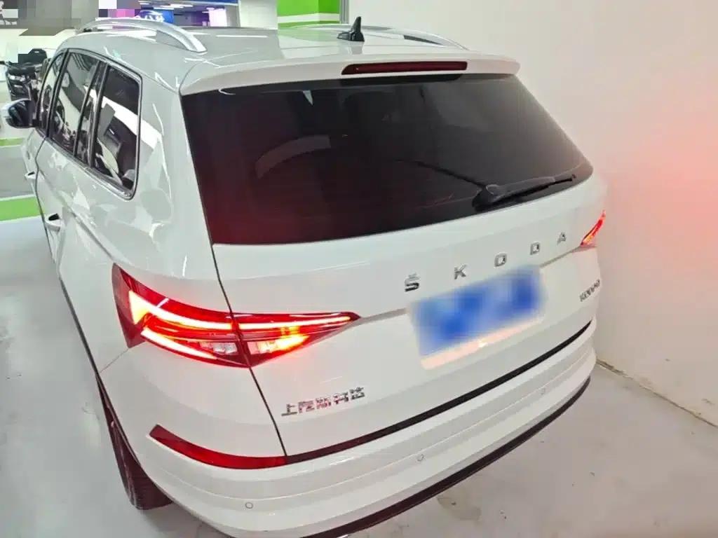 2022 Skoda Kodiaq TSI330 5-seater 2WD Luxury Edition — миниатюра 6