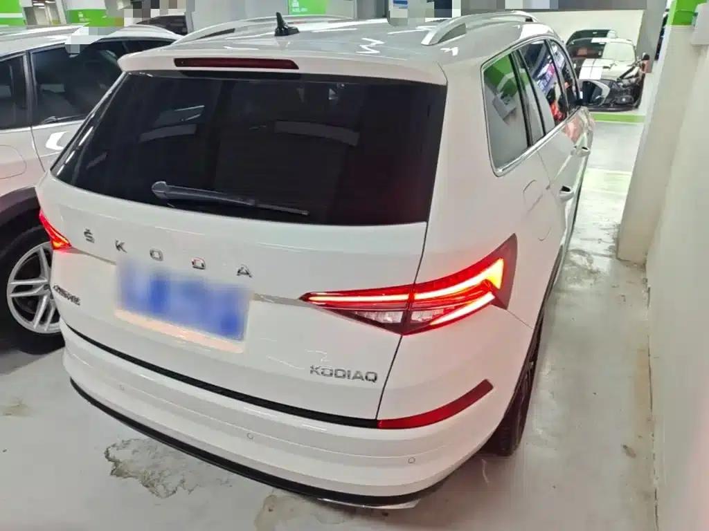 2022 Skoda Kodiaq TSI330 5-seater 2WD Luxury Edition — миниатюра 7
