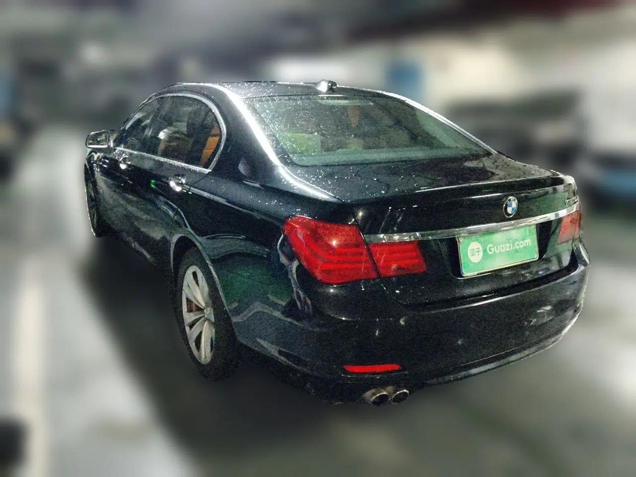 BMW 7 Series 2011 730Li Elegant Model — миниатюра 4