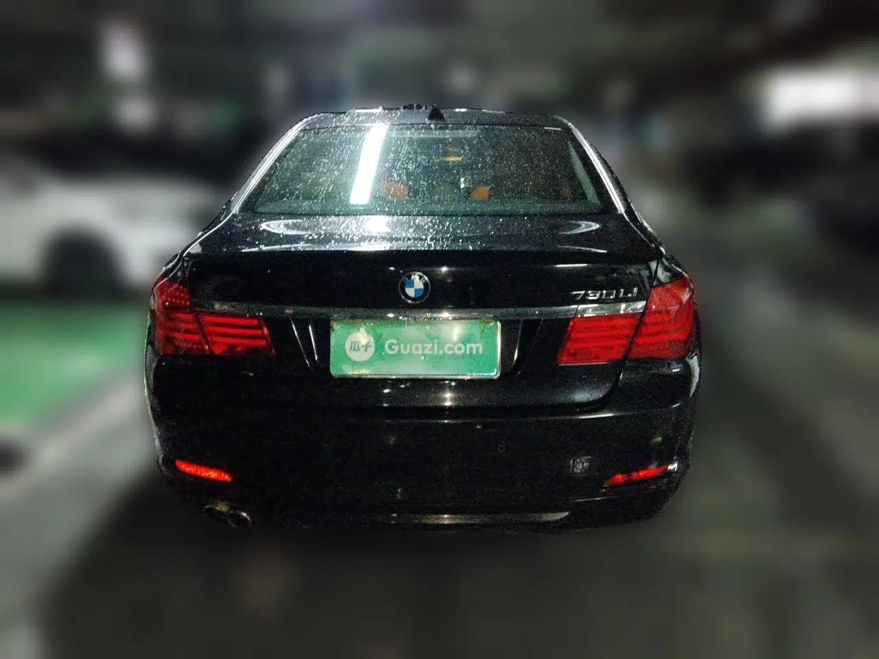 BMW 7 Series 2011 730Li Elegant Model — миниатюра 5