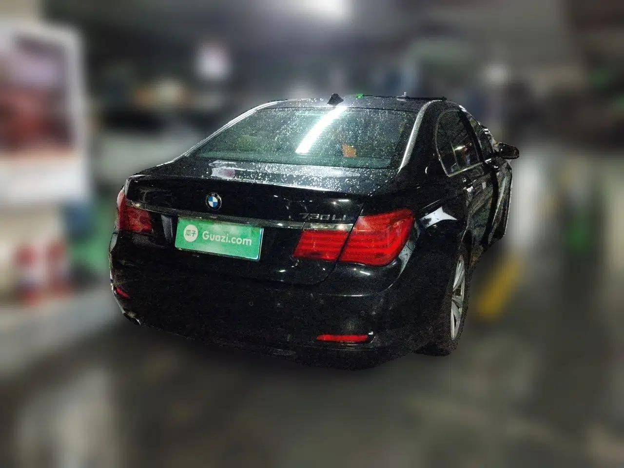 BMW 7 Series 2011 730Li Elegant Model — миниатюра 6